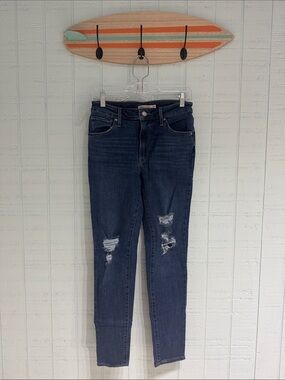 Levi’s 721 High Rise Skinny Dark Blue Distressed Women’s Jeans